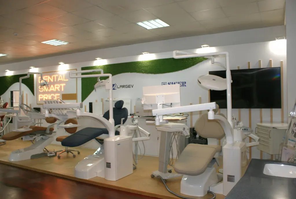 Showroom-Dental-Smart-Price-2025-15.webp